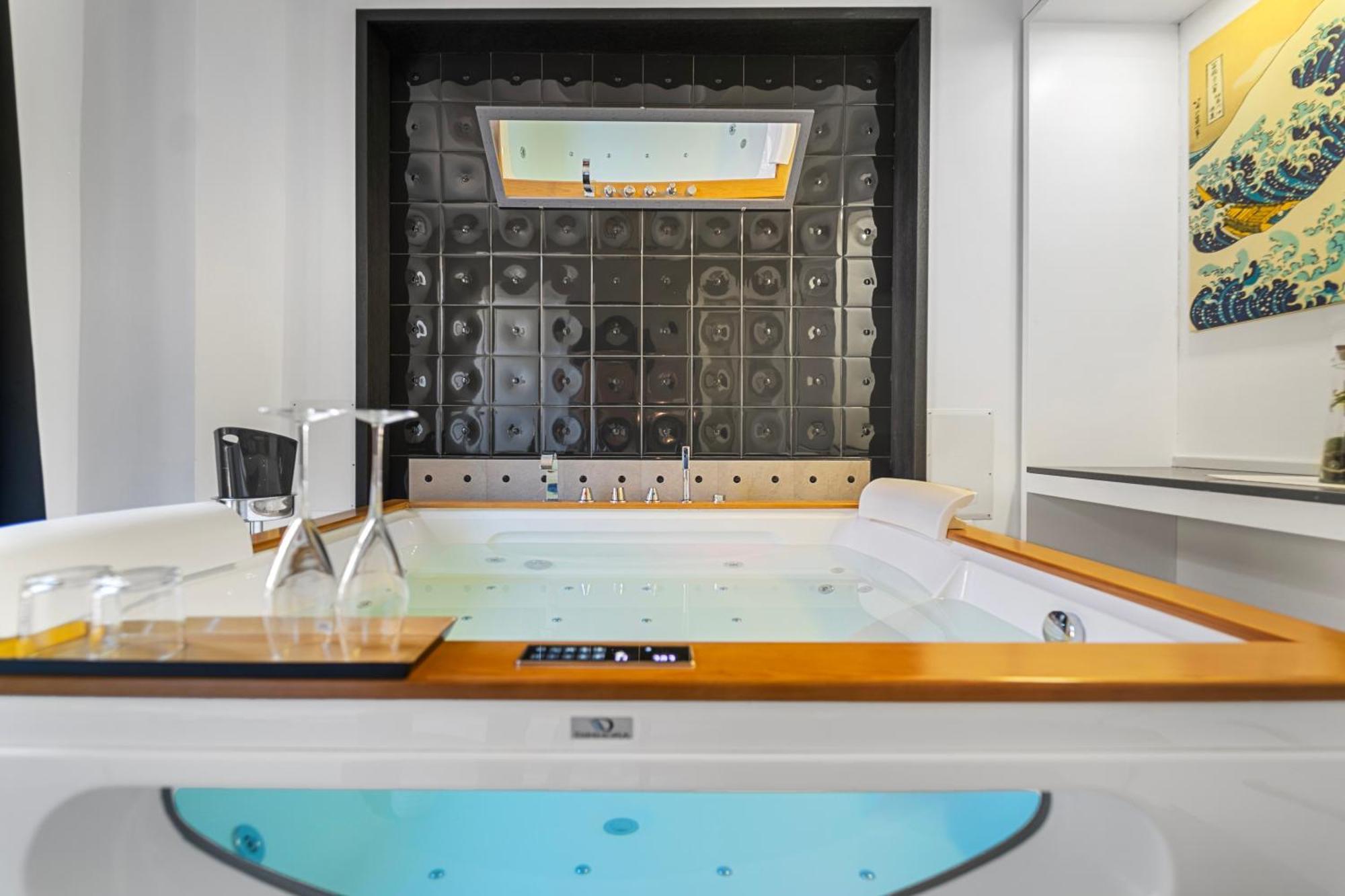 Ukiyo Suites And Rooms Κάλιαρι Εξωτερικό φωτογραφία